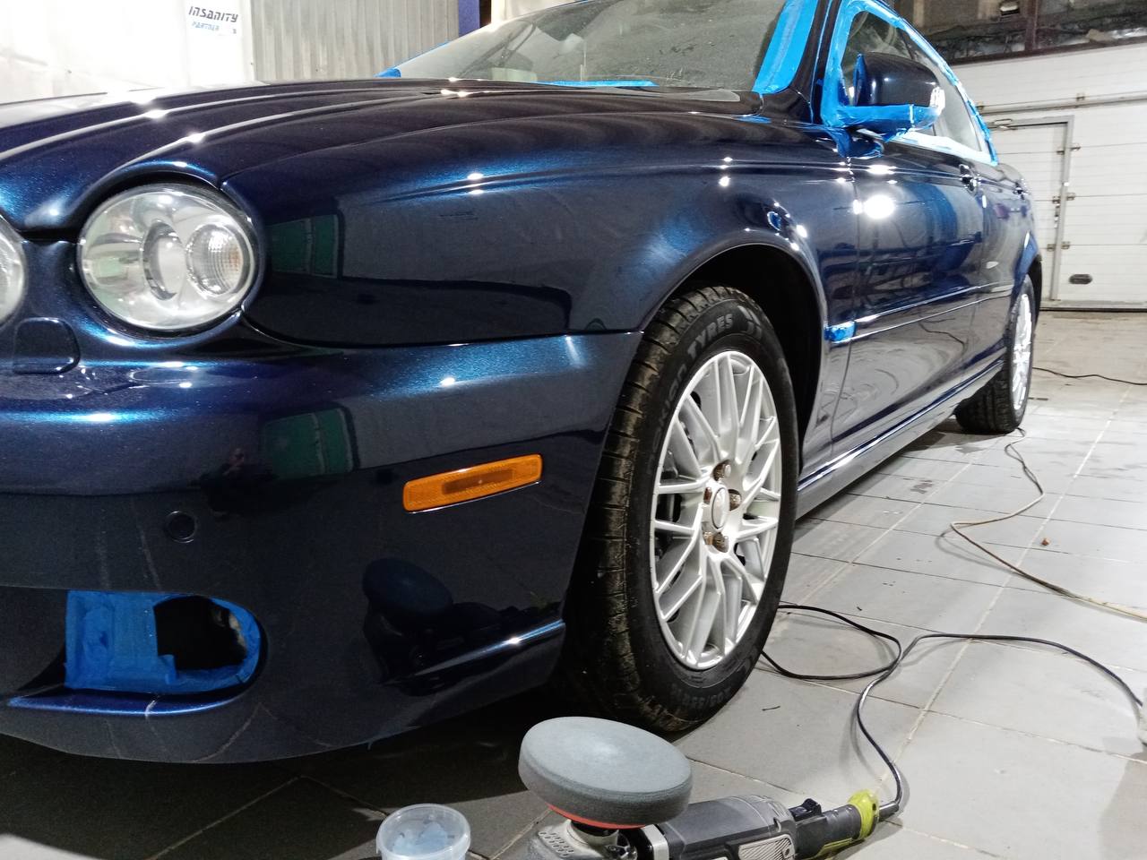 Jaguar после кузовного ремонта и полировки